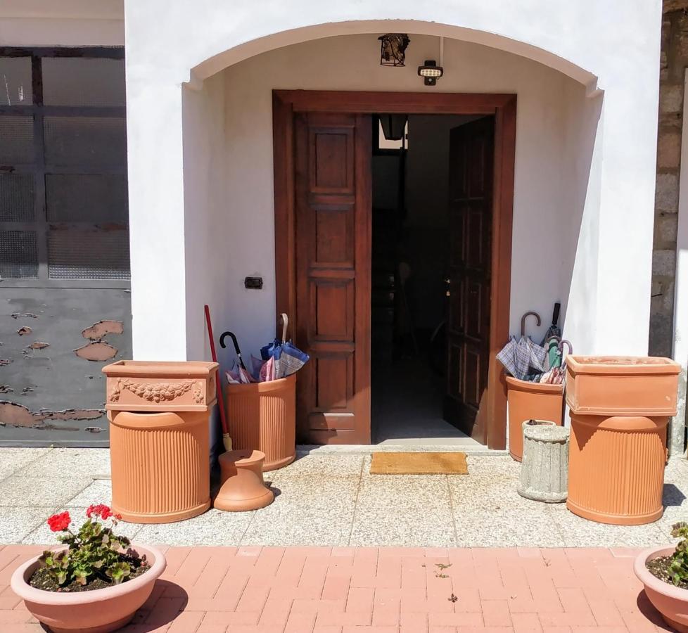 Casa Marina Apartment Verbania Bagian luar foto