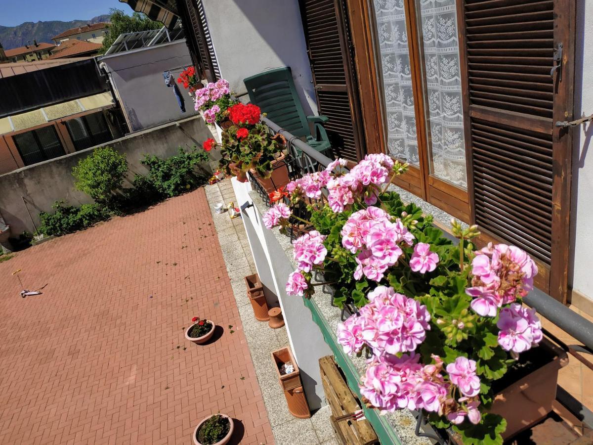 Casa Marina Apartment Verbania Bagian luar foto
